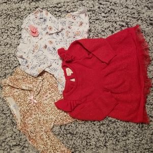 Set of 3 baby sweaters 0-3 mos